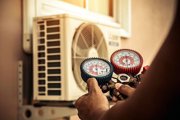 Professional Hvac technician working in McKinney, TX